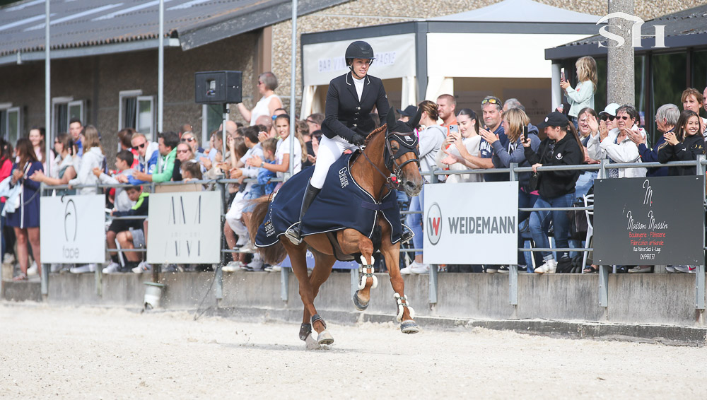 Retour gagnant de Sea Coast Kashmira Z au CSI** de Courrière