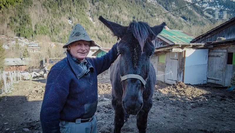 L’homme des chevaux et des montagnes aux Contamines-Montjoie.