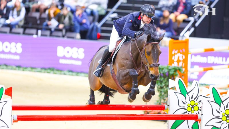 Julien Epaillard prend la tête de la finale de la coupe du monde.