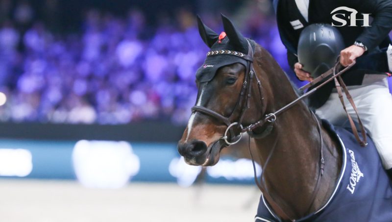 Foxy de la Roque a fait ses débuts avec Karl Cook.