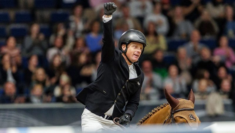 Willem Greve, premier Oranje à rafler Stuttgart