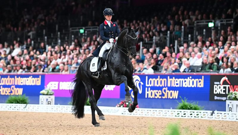 Glamourdale reprend la lumière : Lottie Fry s’impose à Londres