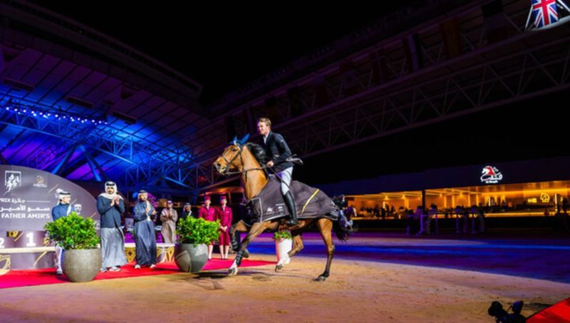 Casquo Blue sort de l’ombre et propulse Harry Charles aux avant-postes dès la reprise