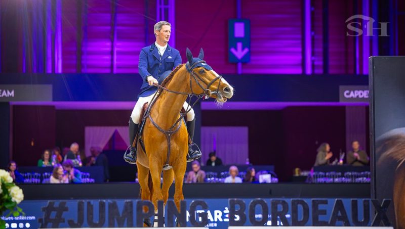 À Bordeaux, Daniel Deusser et Bingo tuent le temps avant le Grand Prix Coupe du monde