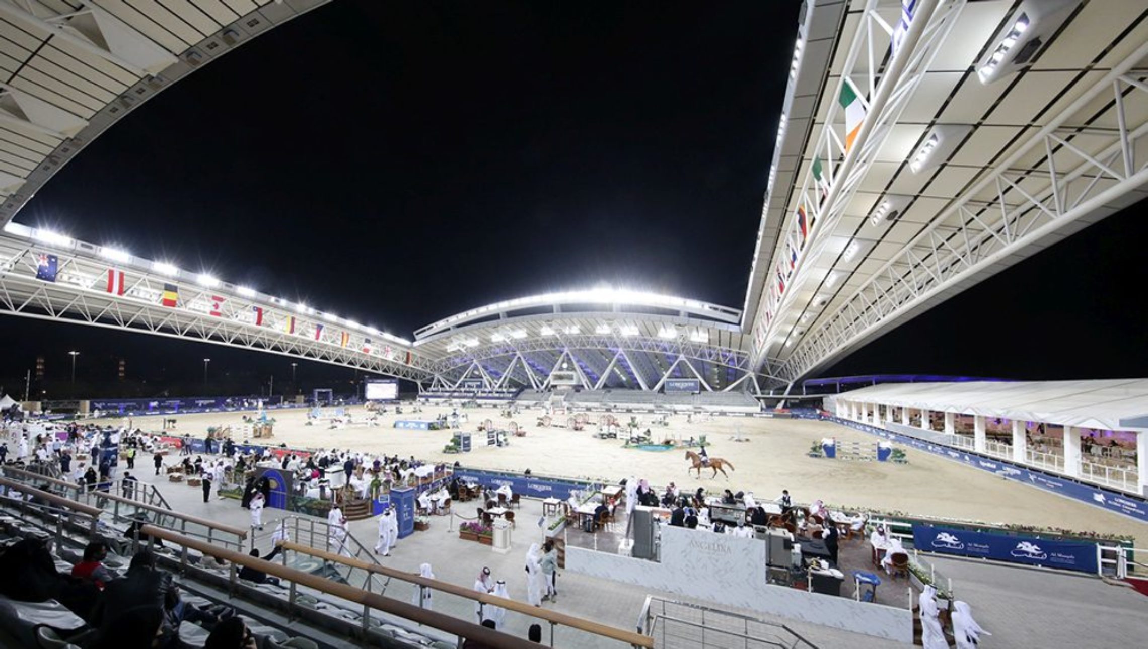À Doha, le prince sort la grosse épée : 1,5 million d’euros pour un CSI 5* de haut vol et une belle comm