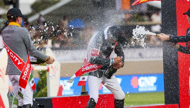 Les Pirates à l’abordage : Saint-Tropez braque Mexico au finish