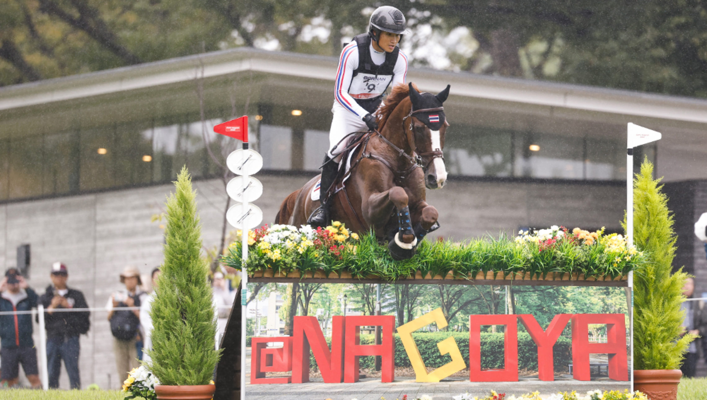 Nagoya 2026: La Thaïlande frappe sur le cross, Hua Tian conserve son titre en complet
